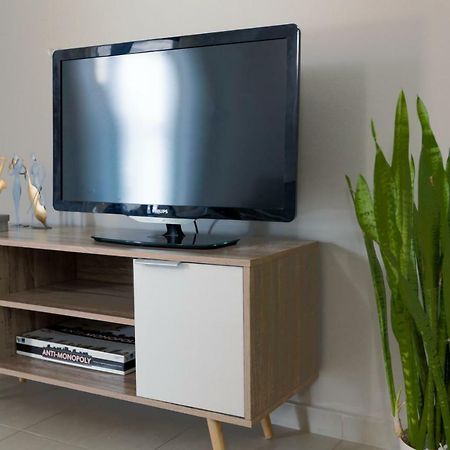 Katia'S Pepper Tree Apartment Heraklion  ภายนอก รูปภาพ