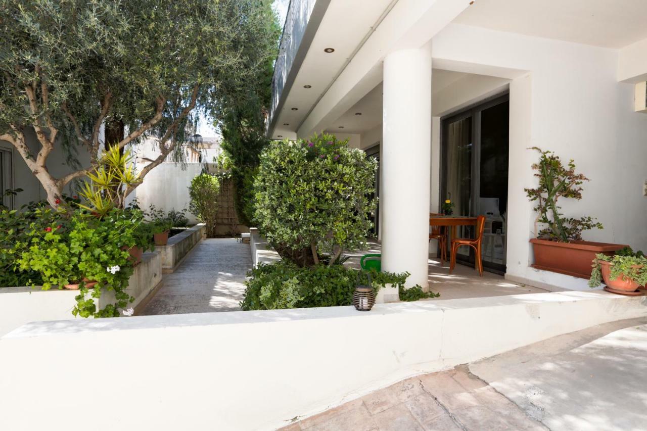 Katia'S Pepper Tree Apartment Heraklion  ภายนอก รูปภาพ