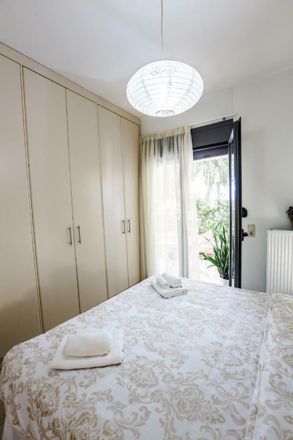 Katia'S Pepper Tree Apartment Heraklion  ภายนอก รูปภาพ
